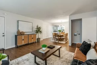 Photo #6: 21206535 Listing 