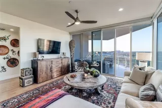 Photo #4: 21207109 Listing 