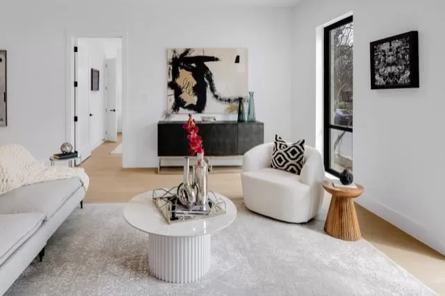 MLS: 21207209 Condo For Sale