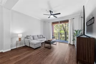 Photo #5: 21207974 Listing 