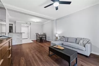 Photo #6: 21207974 Listing 