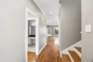 Photo #3: 21208223 Listing 