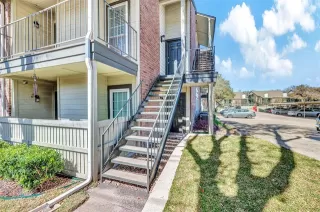 Photo #2: 21208270 Listing 