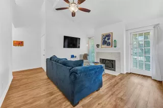 Photo #6: 21208270 Listing 