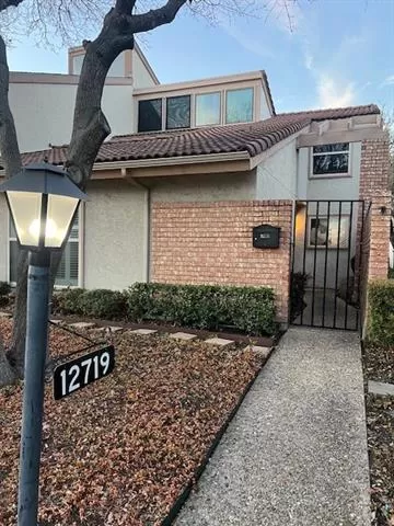 MLS: 21208303 Condo For Sale