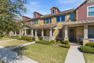 Photo #2: 21208775 Listing 