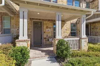 Photo #4: 21208775 Listing 