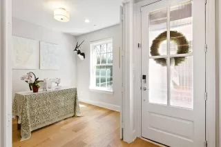 Photo #4: 21208855 Listing 