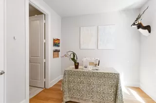 Photo #6: 21208855 Listing 