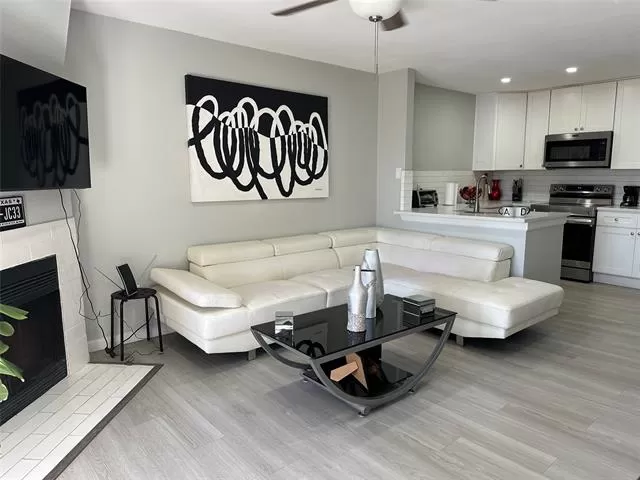 MLS: 21208947 Condo For Sale