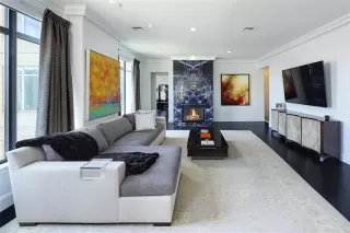 Photo #2: 21209157 Listing 