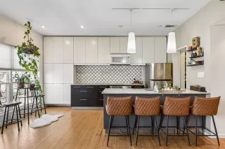 Photo #5: 21209162 Listing 