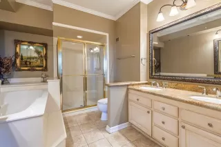 Photo #3: 21209608 Listing