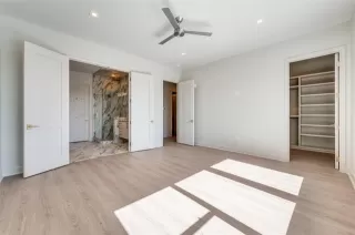 Photo #4: 21210240 Listing 