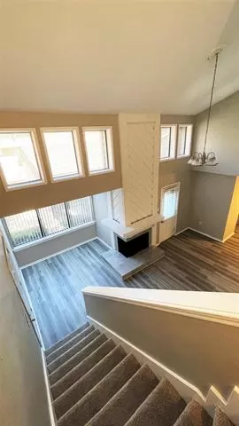 Photo #3: 21210611 Listing 