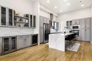 Photo #5: 21210749 Listing 