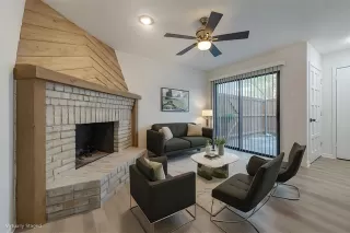 Photo #3: 21211175 Listing 