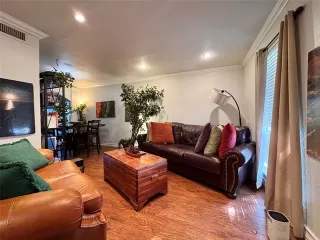 Photo #2: 21211430 Listing 