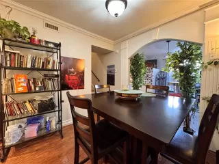 Photo #5: 21211430 Listing 