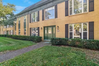 Photo #2: 21211769 Listing 