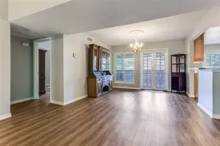 Photo #5: 21212052 Listing 