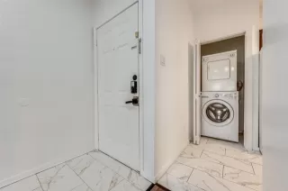 Photo #4: 21212156 Listing 