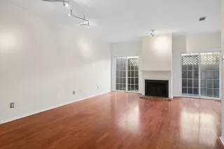 Photo #4: 21212268 Listing 