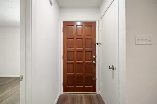 Photo #4: 21212321 Listing 