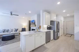 Photo #5: 21212600 Listing 