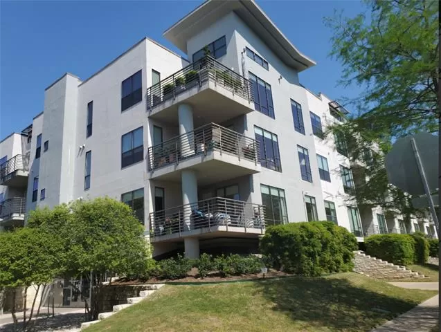 MLS: 21212624 Condo For Sale