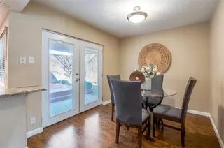 Photo #6: 21212933 Listing 