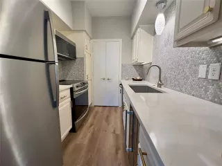 Photo #4: 21213299 Listing 