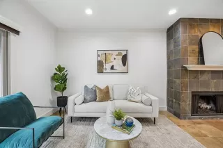 Photo #3: 21213303 Listing 