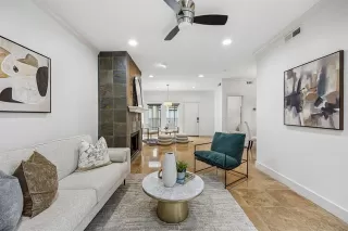 Photo #6: 21213303 Listing 