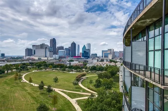 MLS: 21214142 Condo For Sale