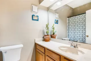 Photo #6: 21214491 Listing