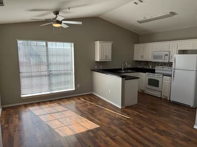 MLS: 21214638 Condo For Sale