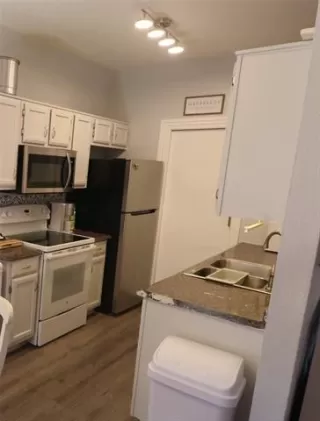 Photo #4: 21214803 Listing 