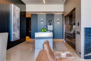 Photo #5: 21214807 Listing 