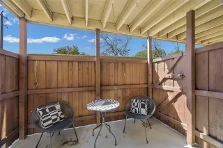 Photo #4: 21214862 Listing