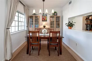 Photo #6: 21215327 Listing 