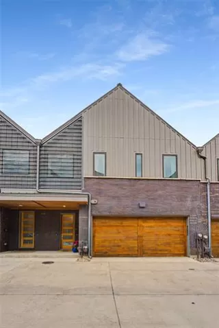 More Details about MLS # 21216156 : 3922 REDDING ROW