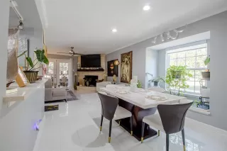 Photo #5: 21216298 Listing 