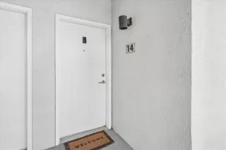 Photo #2: 21216639 Listing 