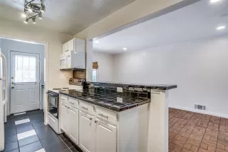 Photo #5: 21217106 Listing 