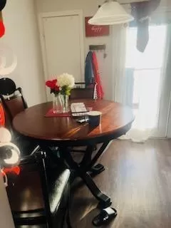 Photo #2: 21217111 Listing 