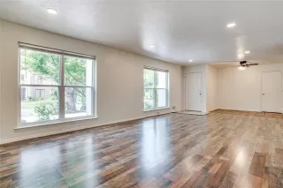 Photo #2: 21217169 Listing 