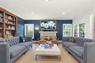 Photo #2: 21217599 Listing 