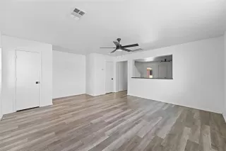 Photo #2: 21217693 Listing 