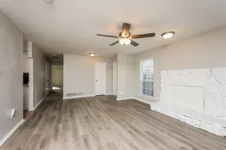 Photo #5: 21217789 Listing 